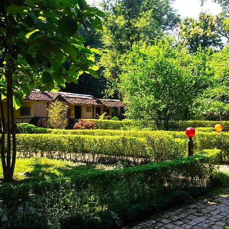 Hotel Wild Planet Eco Retreat Bardiya Exterior foto