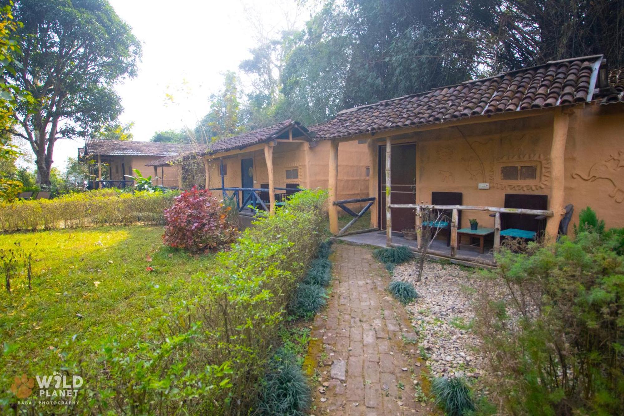 Hotel Wild Planet Eco Retreat Bardiya Exterior foto