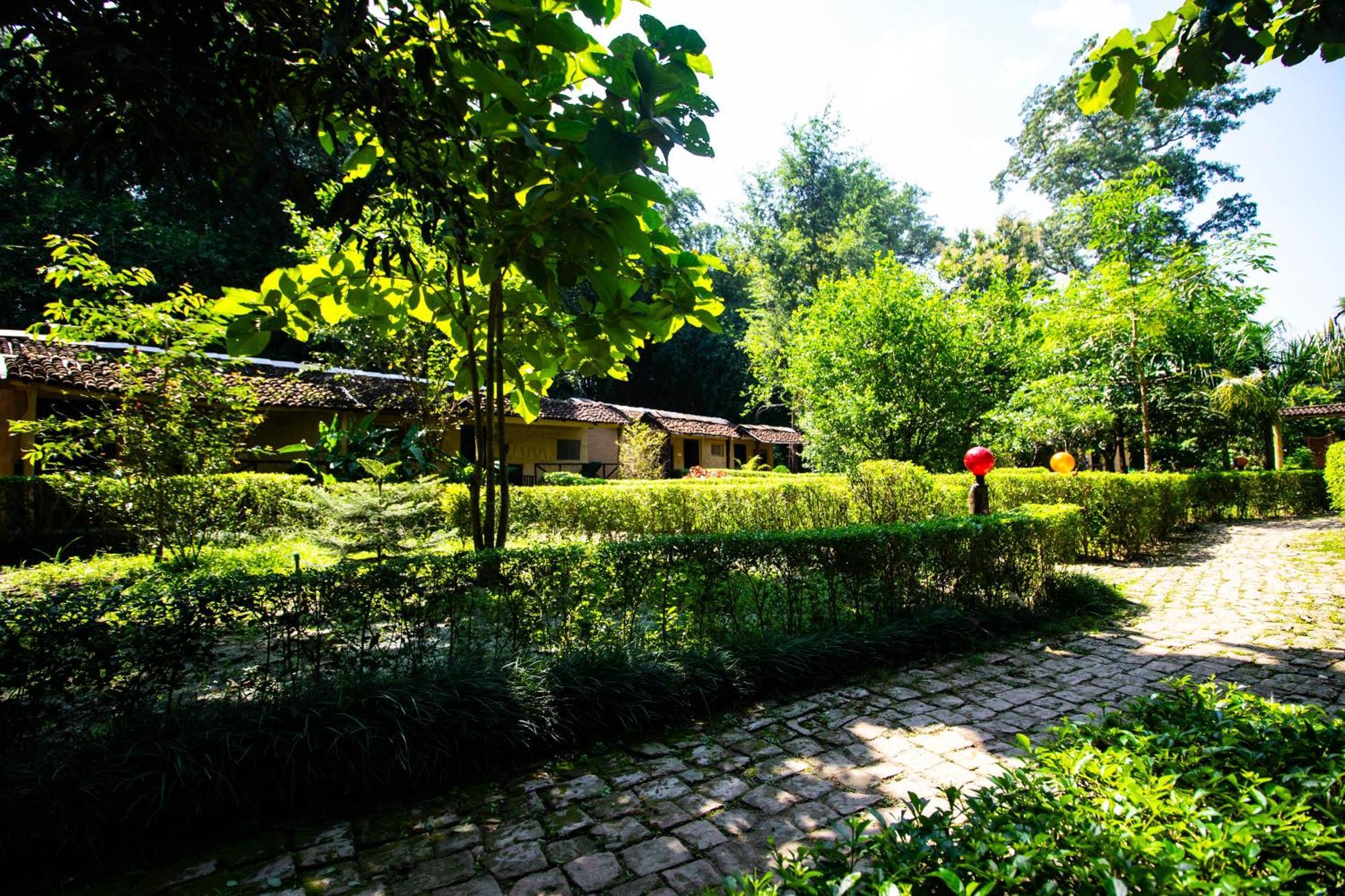 Hotel Wild Planet Eco Retreat Bardiya Exterior foto